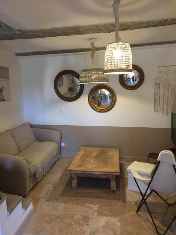 Ferienwohnung Chez Enzo Pierrevert Exterior foto